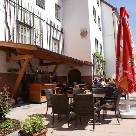 Sonne Mini-hôtel 3*
